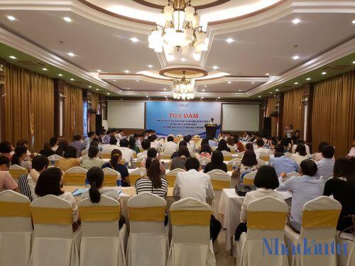 Vì sao doanh nghiệp khó tiếp cận các gói hỗ trợ COVID-19?