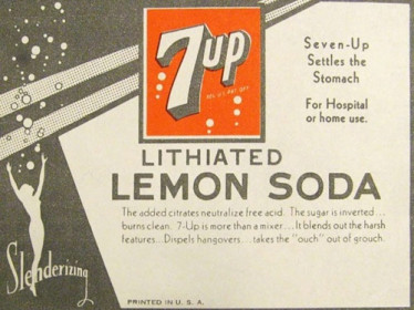 Nhiều lần cầm trên tay chai nước 7UP nổi tiếng, đã bao giờ bạn tự hỏi tên gọi này bắt nguồn từ đâu và con số 7 tượng trưng cho điều gì?