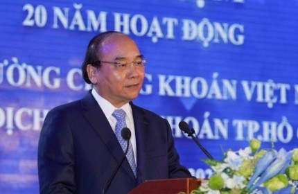Thủ tướng: 'Ngành chứng khoán cần có khát vọng sớm nâng hạng lên thị trường mới nổi'