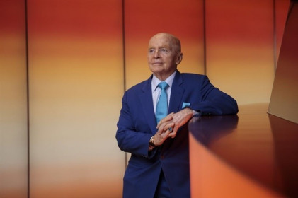 Huyền thoại đầu tư Mark Mobius: 'Tôi sẽ mua vàng ngay lúc này'