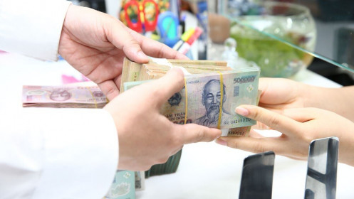 Có nên lùi thời hạn siết vốn ngắn hạn cho vay trung, dài hạn?