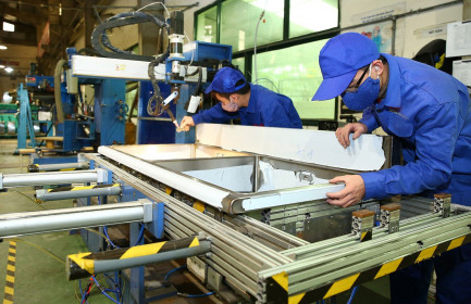 Mỗi tháng hơn 9.000 DN rút lui khỏi thị trường