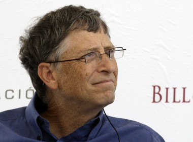 2 mốc kết thúc đại dịch Covid-19 theo dự đoán của Bill Gates