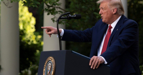 Ông Trump cảnh báo kịch bản xấu với Hong Kong khi Mỹ tước mọi ưu đãi