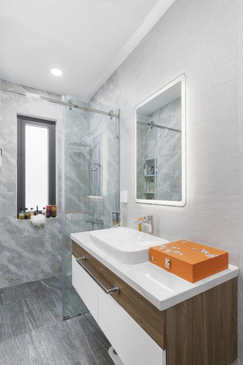 Nhà ống kết hợp văn phòng tràn ngập năng lượng ở TP.HCM