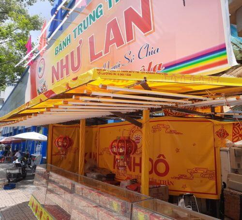 Thị trường bánh trung thu: Giá tăng, khách mua èo uột