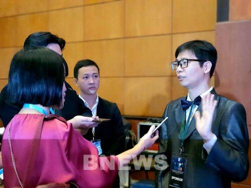 Ra mắt Trí Nhân - Người máy AI “quốc tịch Việt Nam” đầu tiên