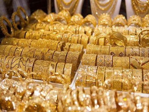 Giá vàng SJC đắt hơn thế giới gần 5 triệu đồng/lượng