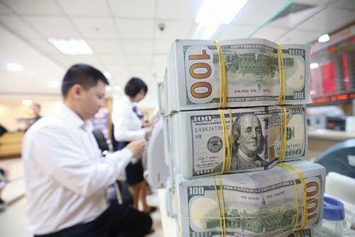 DIỄN ĐÀN TÀI CHÍNH TUẦN TỪ 30/11- 5/12: Cẩn trọng nguy cơ vỡ nợ trái phiếu doanh nghiệp