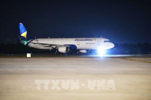 Vietravel Airlines đón tàu bay đầu tiên tại sân bay Tân Sơn Nhất