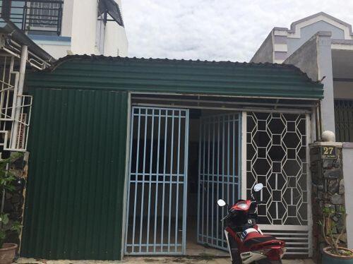 Thu lời trăm triệu đồng mỗi thương vụ mua bán nhà cũ