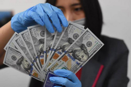 Tỷ giá USD hôm nay 6/1: USD tiếp tục giảm sâu
