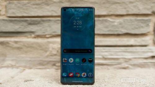 Nhìn lại 7 mẫu smartphone gây thất vọng nhất trong năm 2020
