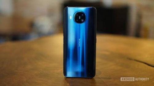Nhìn lại 7 mẫu smartphone gây thất vọng nhất trong năm 2020