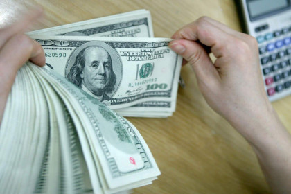 Giá USD ngày 7.1.2021: Trượt giảm chưa có hồi kết