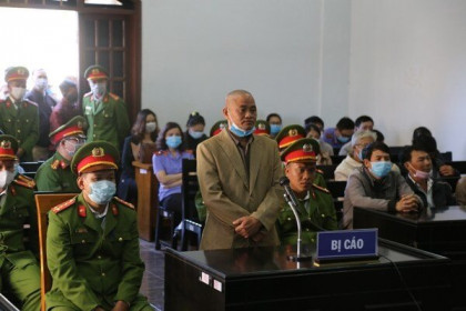 Đề nghị án tử hình nguyên Bí thư xã giết cháu vợ để tạo hiện trường giả trục lợi bảo hiểm 18 tỷ đồng