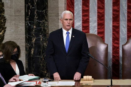 Ông Pence phản đối viện dẫn hiến pháp phế truất Tổng thống Trump