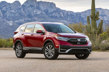 Honda CR-V vượt xa Toyota Camry về doanh số