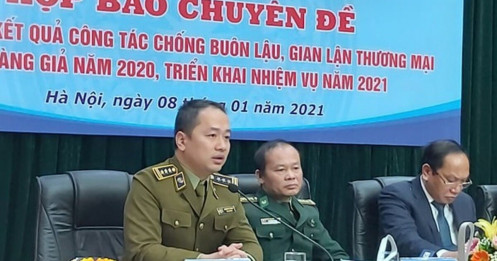 Quản lý thị trường nói gì khi nghi vấn "lộ" thông tin đánh hàng lậu?