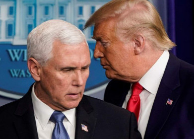 Tổng thống Trump tin sẽ không bị ông Pence tiếp tay phế truất