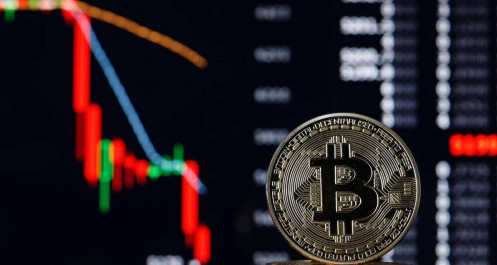 Bitcoin trên đà đỗ vỡ, hàng nghìn tỷ phút chốc tiêu tan