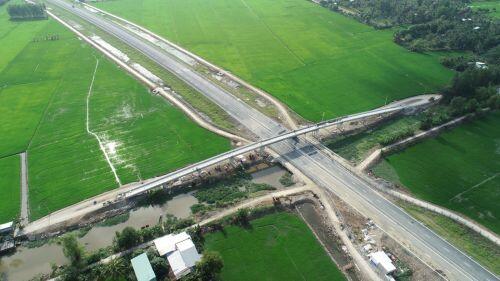 Đường bộ chuẩn cao tốc Lộ Tẻ-Rạch Sỏi xuyên miền Tây đi vào khai thác