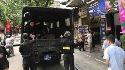 Nhật Cường buôn lậu hơn 255.000 thiết bị di động, trị giá hơn 2.927 tỉ