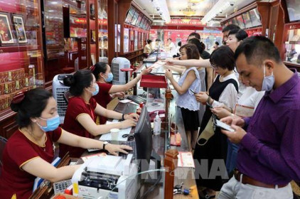 Giá vàng sáng 13/1 giao dịch trên ngưỡng 56 triệu đồng/lượng