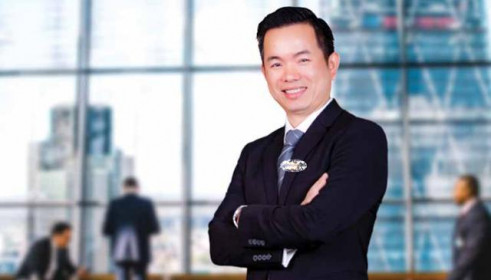 Chân dung Phạm Nhật Vinh, Tổng Giám đốc Công ty Nguyễn Kim vừa bị truy nã