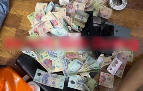 Xoá sòng bạc trong nhà nghỉ thu giữ hơn 850 triệu đồng