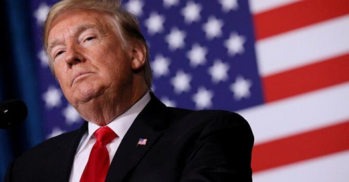 Tổng thống Donald Trump đang làm gì trong những ngày tại vị cuối cùng?