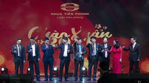 Nhựa Tiền Phong: Lãi to năm 2020, thưởng Tết 3 tháng thu nhập