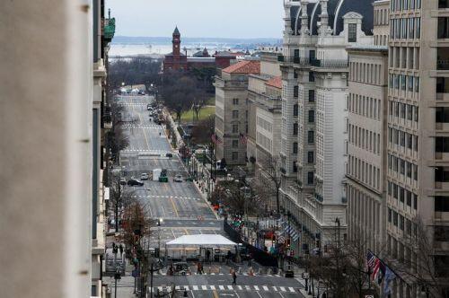 Washington "căng như dây đàn" trong ngày chuyển giao quyền Tổng thống
