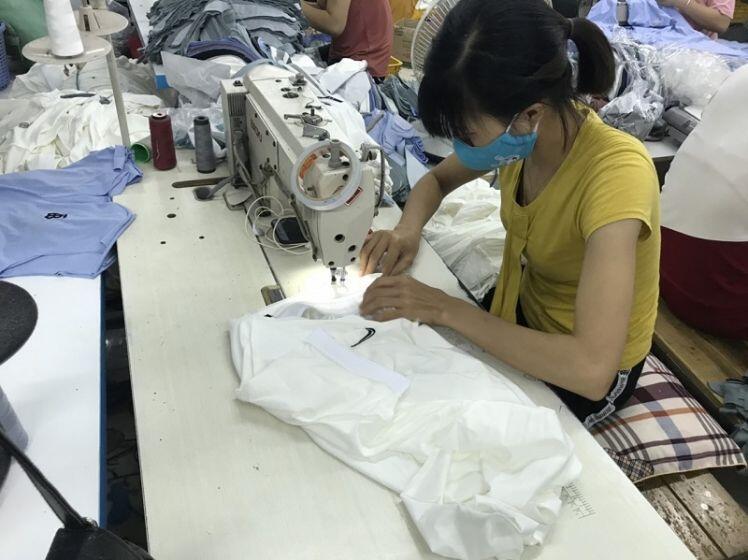 Sản xuất áo phông giả Nike, Gucci, Lascote, 1 DN ở Hải Dương bị phạt 500 triệu đồng