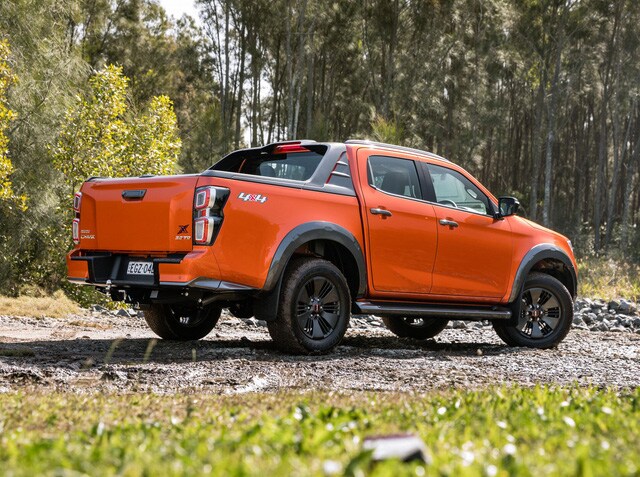 3 phiên bản Isuzu D Max 2021 sắp bán tại Việt Nam có gì?