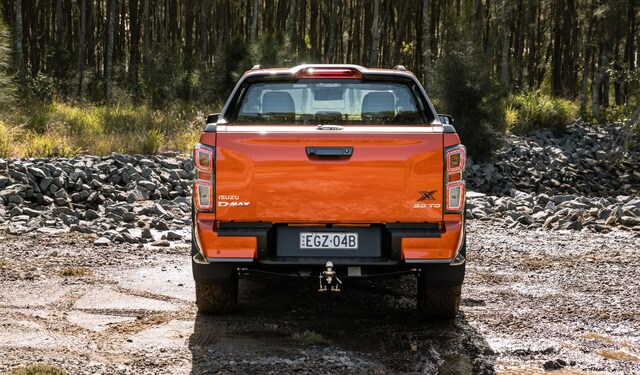 3 phiên bản Isuzu D Max 2021 sắp bán tại Việt Nam có gì?