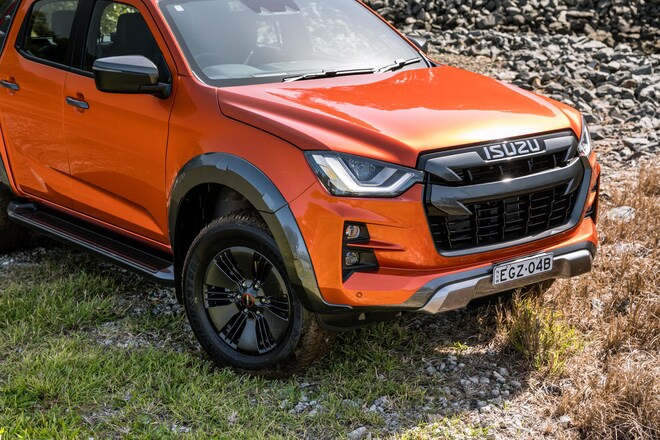 3 phiên bản Isuzu D Max 2021 sắp bán tại Việt Nam có gì?