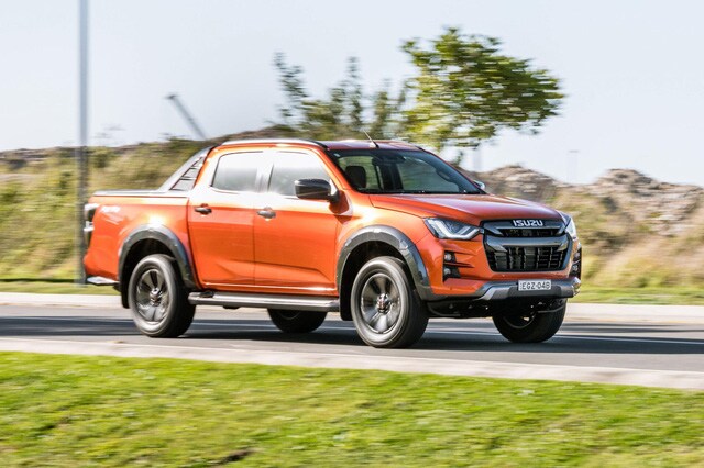 3 phiên bản Isuzu D Max 2021 sắp bán tại Việt Nam có gì?