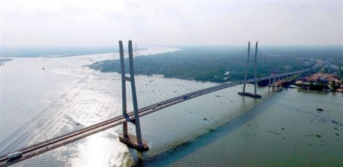 Hiện thực hóa quyết sách của Đảng, kinh tế Việt Nam phát triển có tính cạnh tranh cao