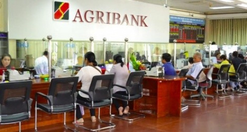 Ngân hàng tăng cho vay tiêu dùng, chặn bớt tín dụng “đen”