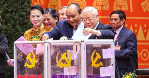 Hôm nay, Ban Chấp hành Trung ương Đảng khoá XIII bầu Bộ Chính trị, Tổng Bí thư