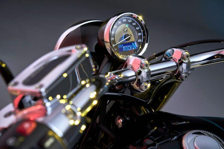 Đánh giá BMW R 18 First Edition, giá 1,039 tỷ đồng tại Việt Nam