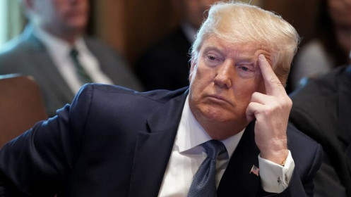 Luật sư của ông Trump đồng loạt xin nghỉ trước phiên luận tội thứ 2