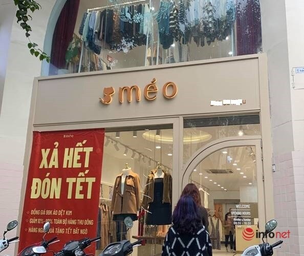 Nhiều hãng thời trang, cửa hàng thi nhau ‘xả hàng’, giảm giá 80%... khách vẫn thờ ơ