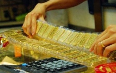 Giá vàng hôm nay 3/2: Hết hiệu ứng lạ, vàng tụt giảm