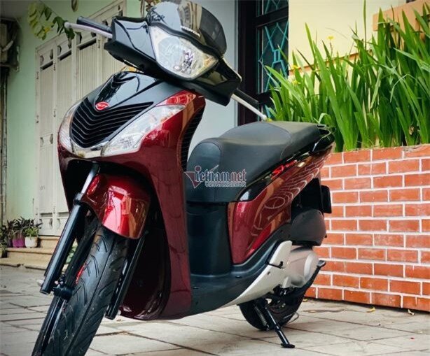 Honda SH 2010 biển “san bằng tất cả” rao giá hơn 200 triệu đồng