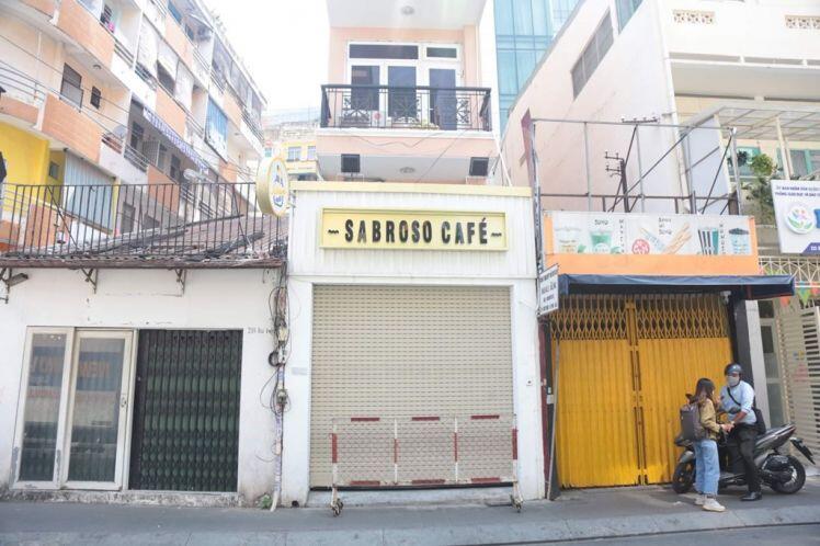 TP Hồ Chí Minh phong toả quán cà phê ở Bùi Viện nơi BN 1883 từng đến