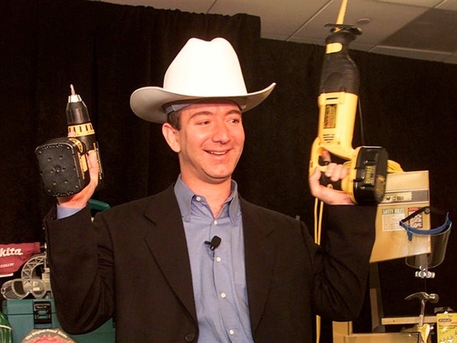 Jeff Bezos xây dựng đế chế Amazon thế nào trước khi rời vị trí CEO?
