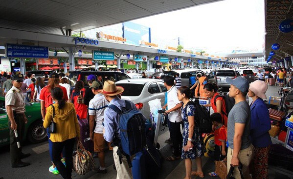Giá vé bay Tết các hãng Vietnam Airlines, Vietjet, Bamboo Airways giảm không phanh, chỉ còn vài trăm nghìn đồng