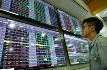 VIC trở lại, VN-Index tăng phiên thứ 4 liên tiếp